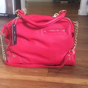 NWT Olivia & Joy red pebbled vegan leather bag